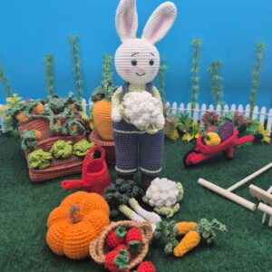 Tutoriel - La famille Lapins - Le Papa Lapin dans son potager
