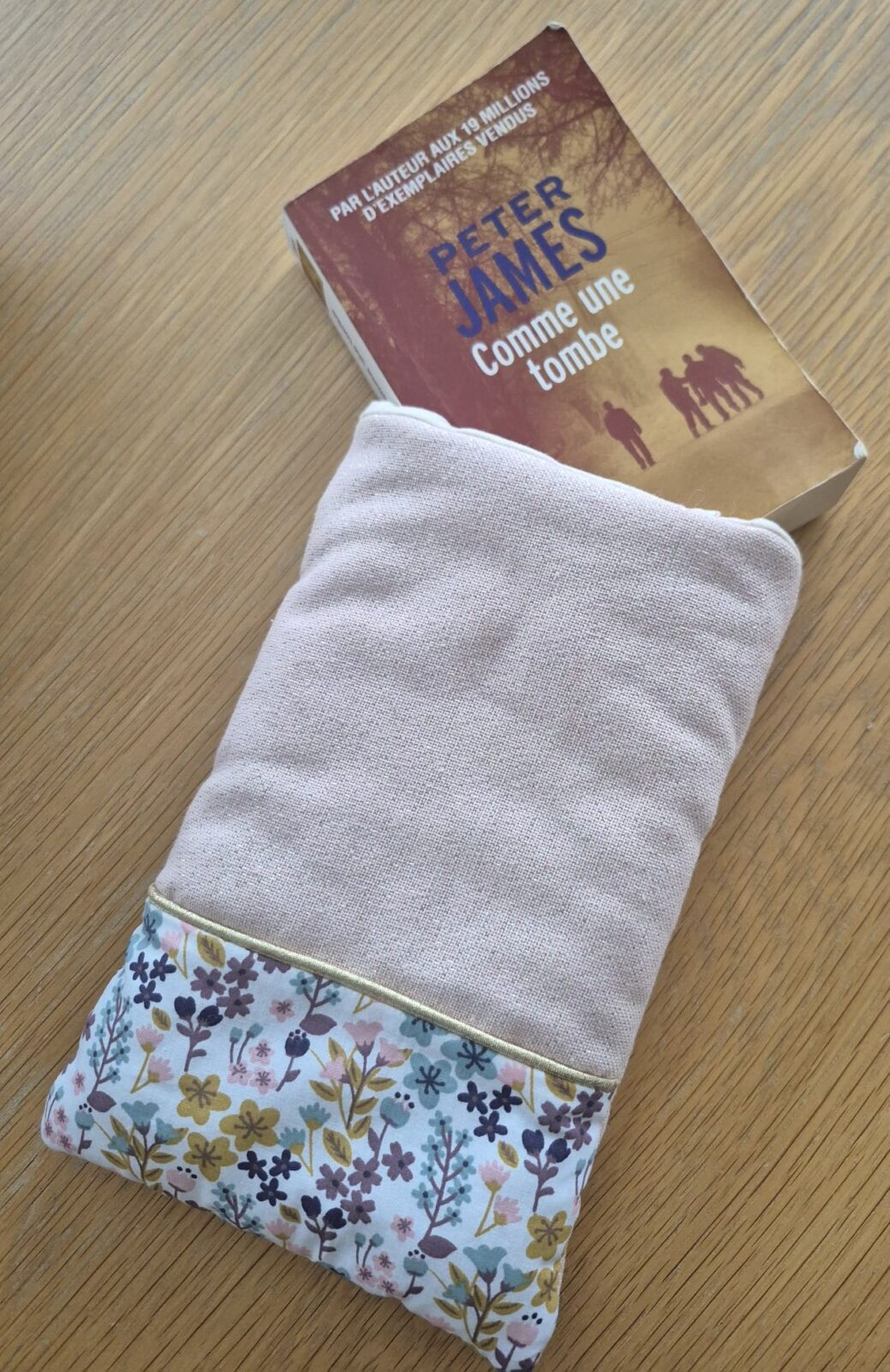 Poche à livre - Format poche